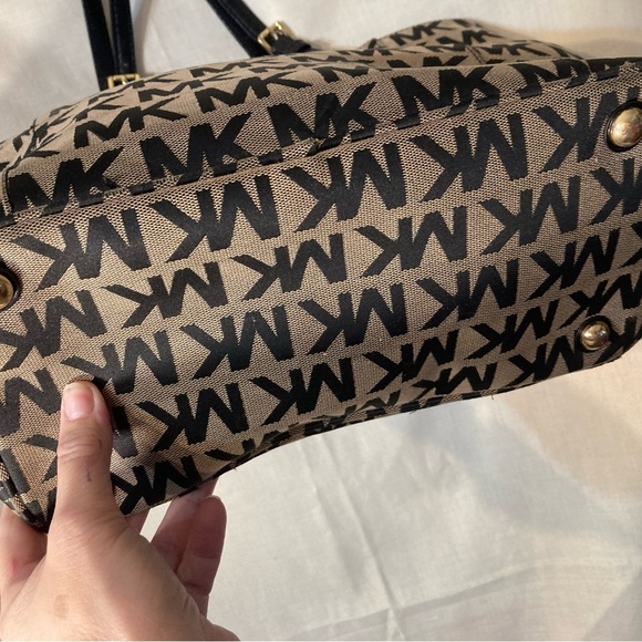 Michael Kors Signature Tote LOGO SHOULDERBAG MK - Picture 2 of 11